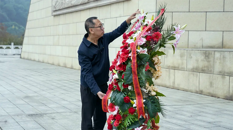 1745328602263573.png 17403670795584425.png